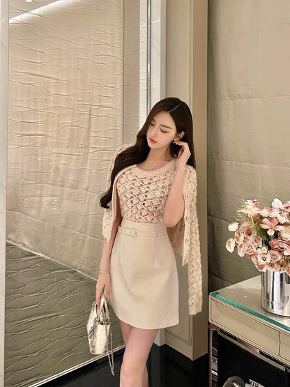 Shanxishuo Apricot Hollow Sexy Knitted Cardigan Jacket for Women + Diamond Check Vest French Fashion Retro 2-piece Set (B8891)