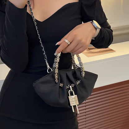 Niche design pleated bag women's spring and summer 2023 new high-end chain handbag black nylon messenger bag