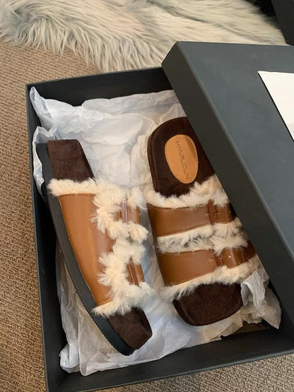 Thick-soled niche retro plush slippers outerwear women's summer 2023 new hot style net red super hot sandals and slippers high-end