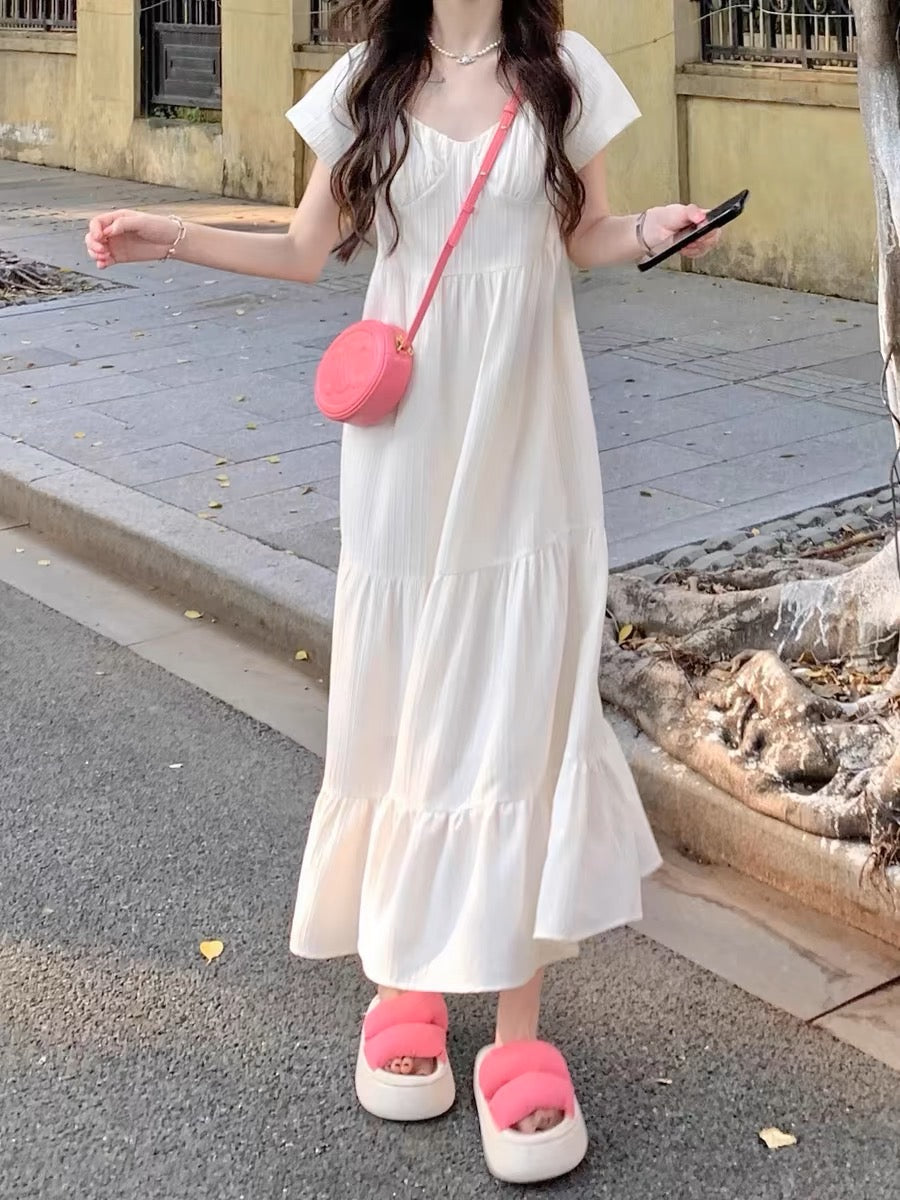 Plus size women's puff sleeve V-neck pleated dress women's 2024 summer new design loose and slim long skirt D249