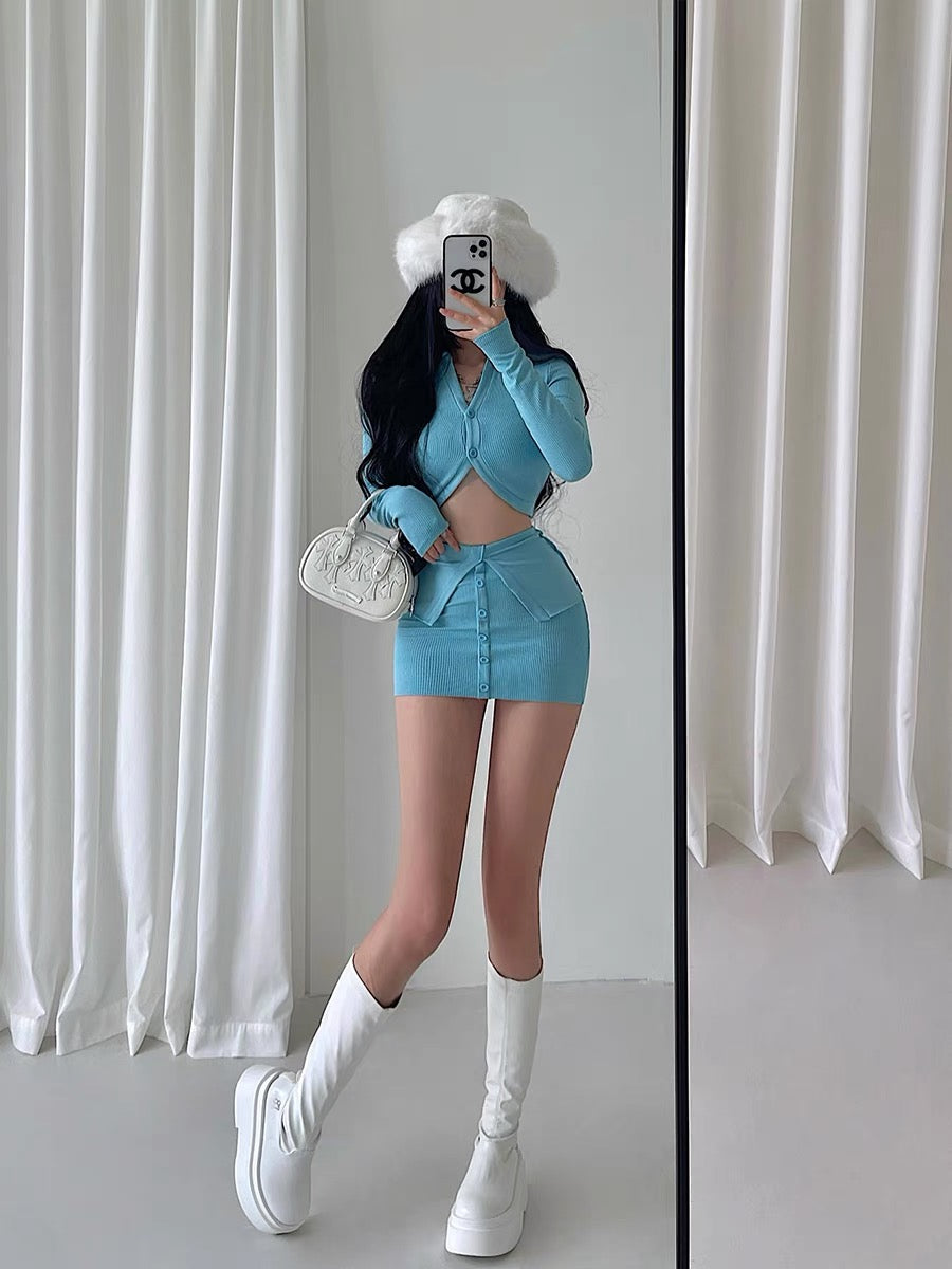YoungGirlDay hot girl style sexy short long-sleeved cardigan single-breasted cuffed hip-covering short skirt knitted suit (B1816)