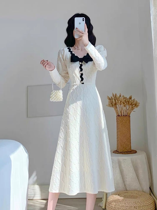 Autumn clothing 2023 new women's French romantic slim slim temperament skirt long-sleeved bottoming high-end dress