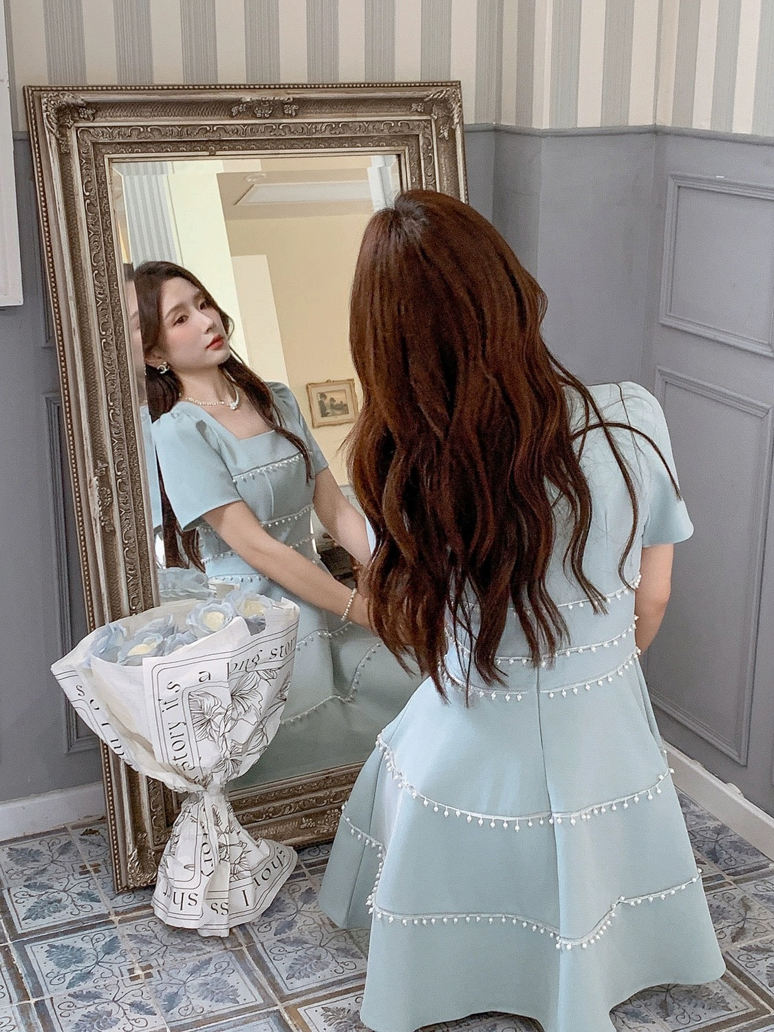 Zhang Xinzi [Romantic] French high-end niche square collar dress for women in summer new style for petite girls