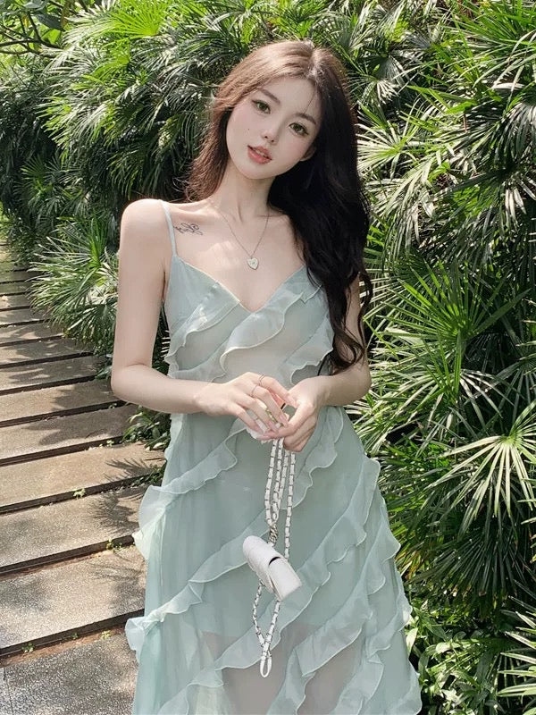 French V-neck ruffled temperament suspender dress 2023 new women's summer high-end chic and beautiful long skirt
