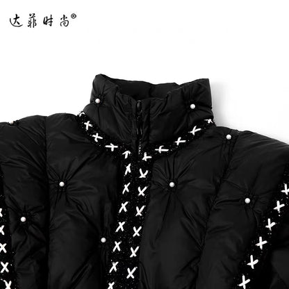 2023 Winter New Women's Wear Sweet Cool Feifei Sleeves Heavy Industry Beading Big Swing Short Sweet Stand Collar Light Luxury Down Jacket