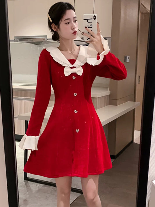 French sweet autumn and winter trumpet sleeve dress 2023 new women's small temperament waist slimming skirt