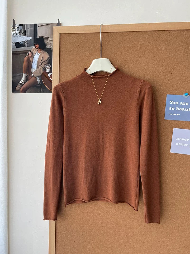 Retro soft and sticky cashmere rolled-edge turtleneck knit sweater for women, autumn and winter, gentle and versatile layering base layer top.