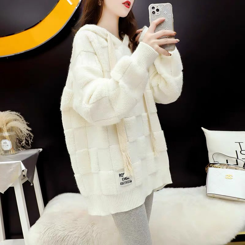 Designed hooded sweater for women 2023 new autumn and winter style versatile loose lazy style thickened knitted jacket