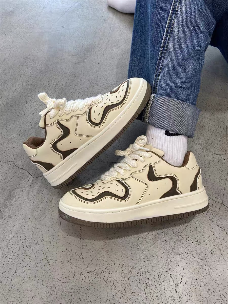 Design sense small black shoes autumn and winter wave upper skateboard shoes couple street shooting casual niche bread sneakers for men and women