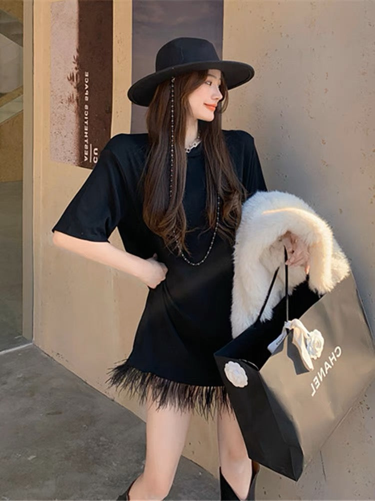 2023 new summer Korean style short-sleeved French retro Hepburn style raw edge tassel black T-shirt dress for women