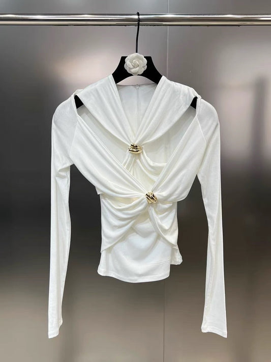 Grapefruit MM 2023 autumn V-neck long-sleeved hollow slit golden buckle twist temperament small women's bottoming shirt tide
