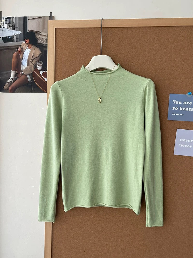 Retro soft and sticky cashmere rolled-edge turtleneck knit sweater for women, autumn and winter, gentle and versatile layering base layer top.