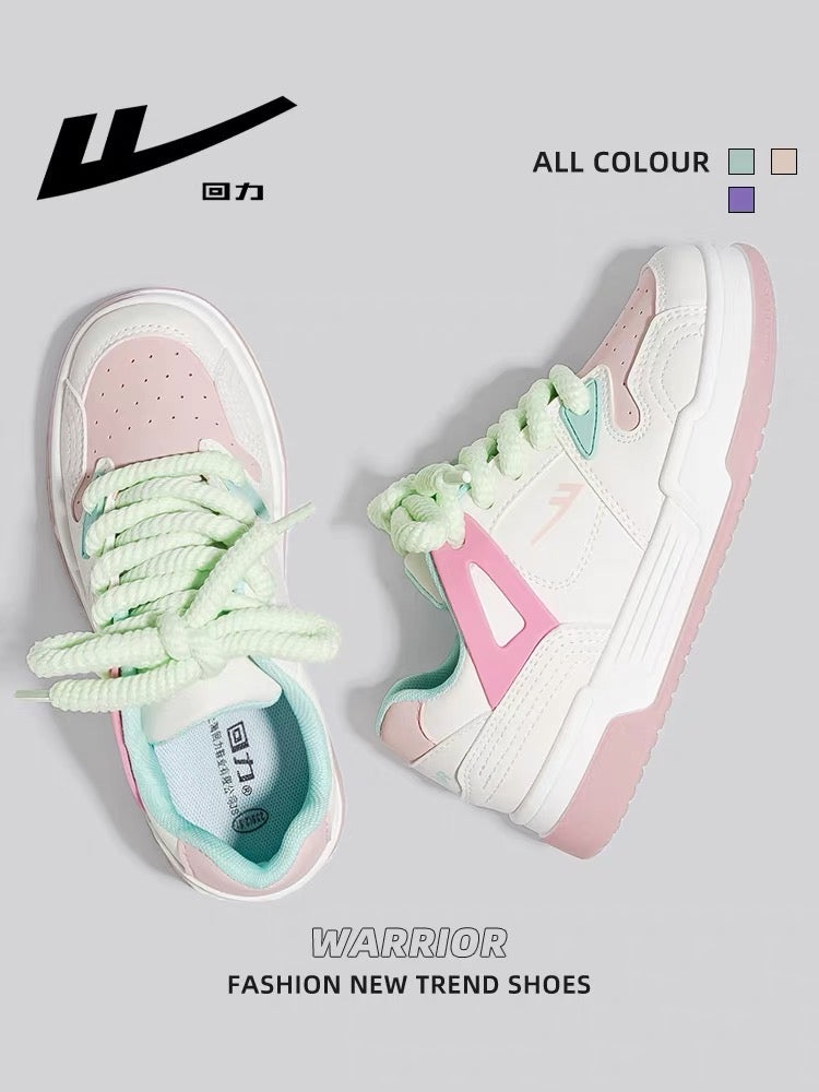 Pull back women's shoes white shoes 2023 spring new all-match thick-soled niche original national tide fashion bread shoes sneakers