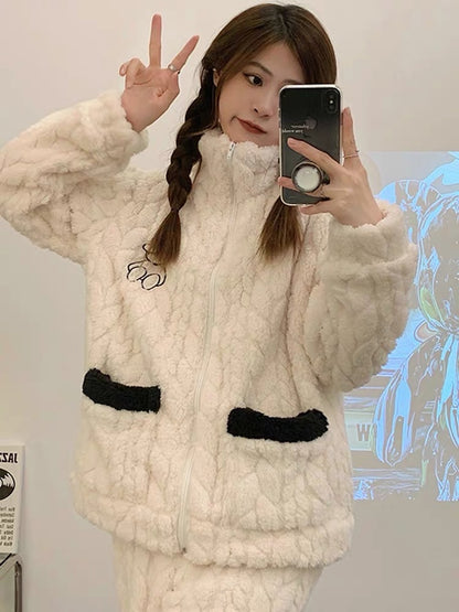 Coral velvet pajamas for women in winter, plus velvet, thickened zipper stand collar, can be worn outside, bear jacquard flannel, autumn and winter