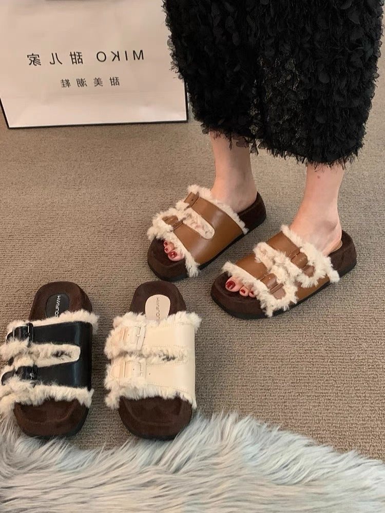 Thick-soled niche retro plush slippers outerwear women's summer 2023 new hot style net red super hot sandals and slippers high-end