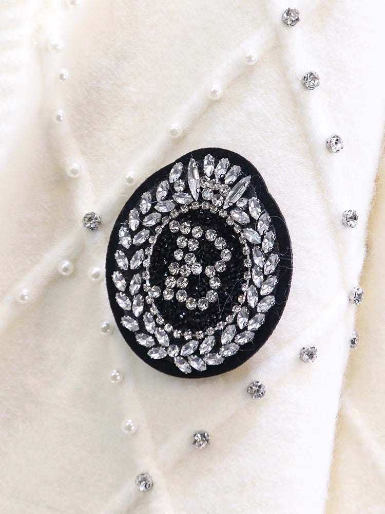 Heavy beading design sweater jacket for women autumn and winter 2023 new loose lazy style mid-length knitted cardigan