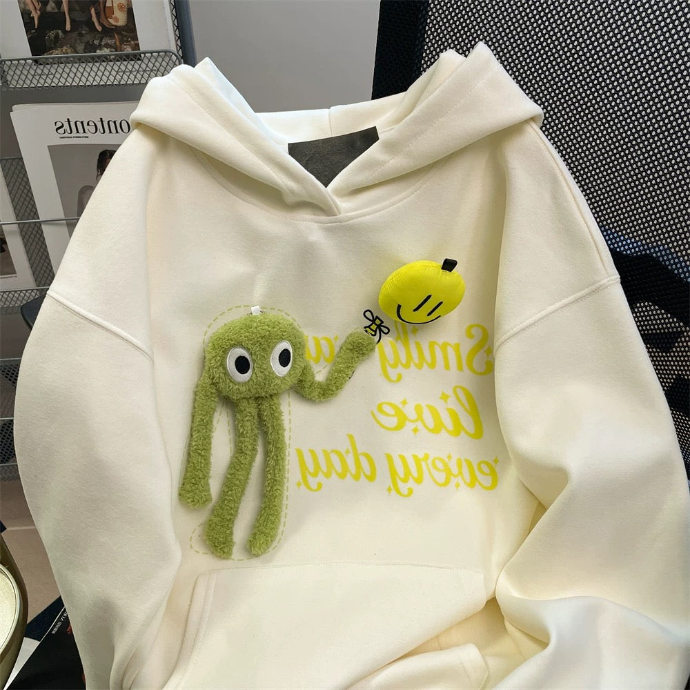 Cute little cute three-dimensional cartoon doll sweater for men and women in spring and autumn, high-end and beautiful hoodie jacket