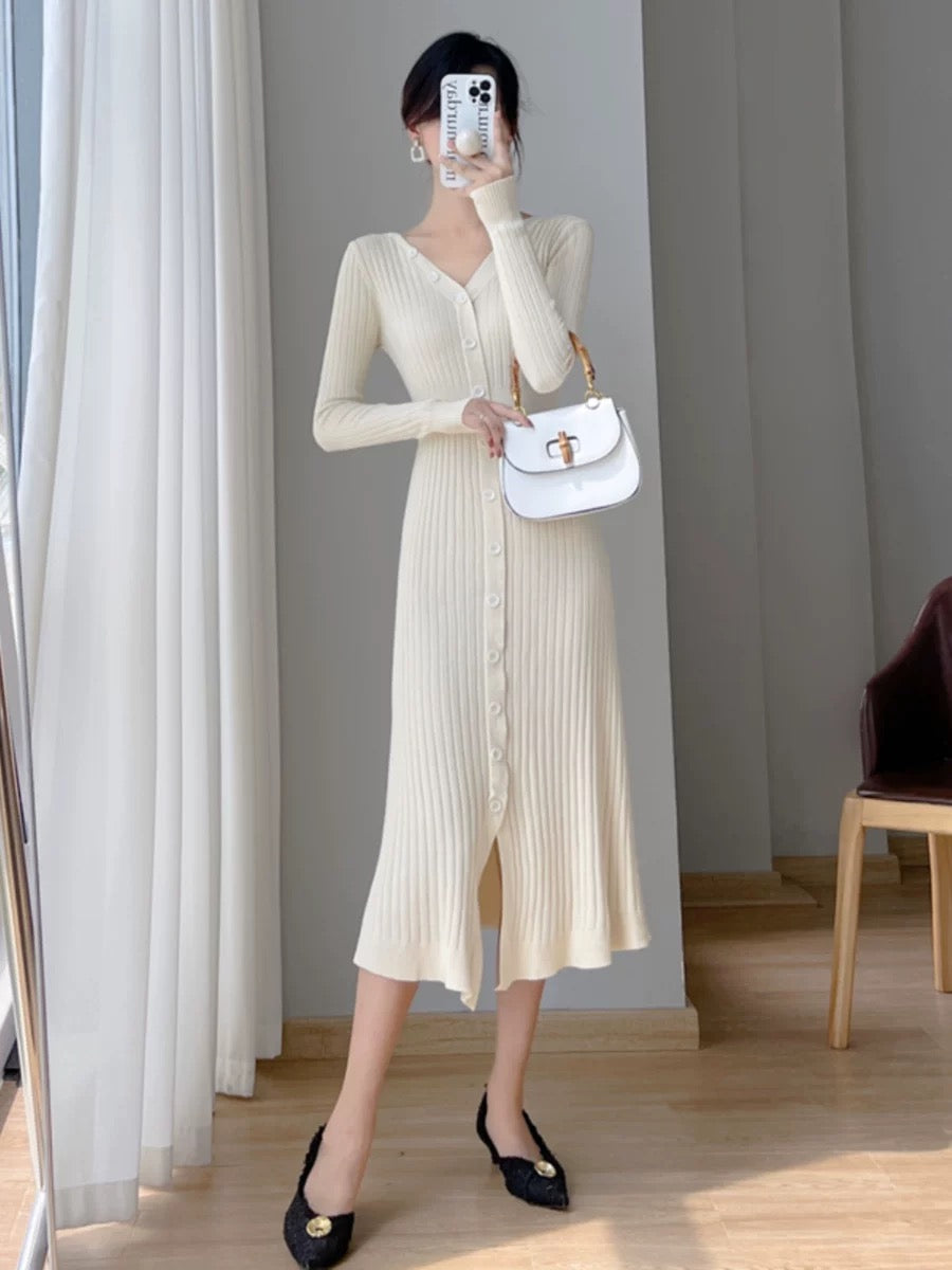 Light and mature V-neck knitted dress for women in autumn and winter, slim-fitting and temperament, mid-length slimming and temperamental fishtail sweater skirt