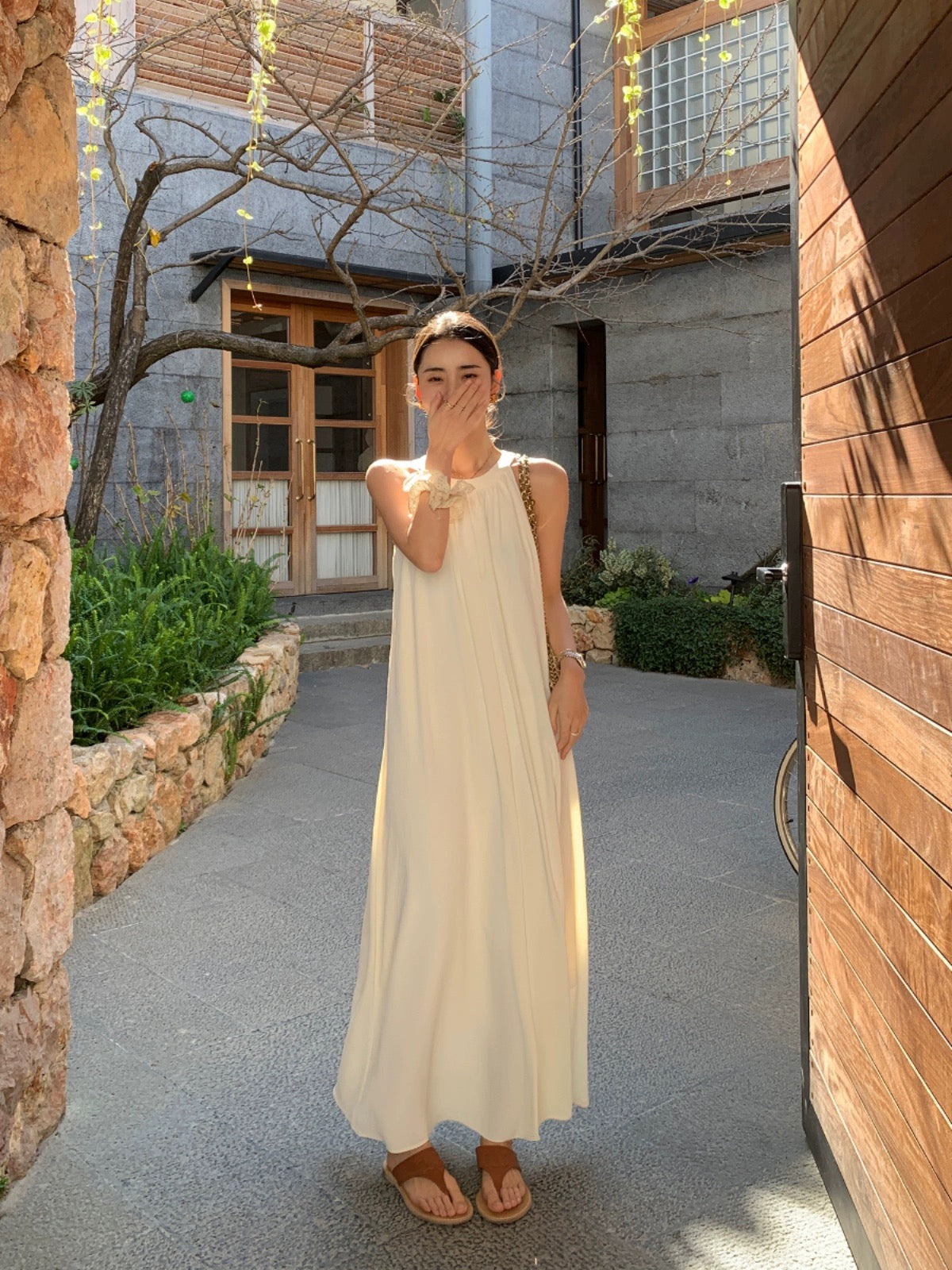 pusumede black halter dress female temperament loose large swing sleev – Lee Nhi Boutique