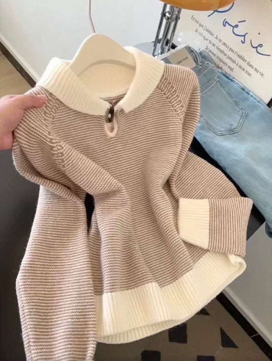 A must-have! This French-style color-blocked striped collared knit sweater is a new autumn/winter style, featuring a relaxed, loose fit and soft texture.