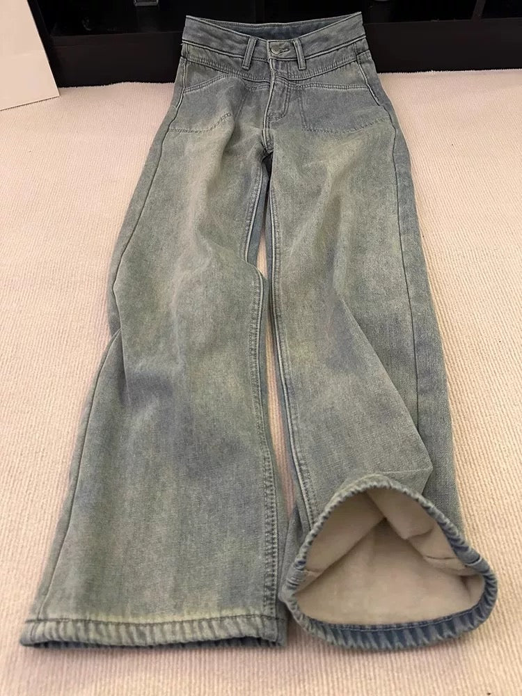 Recommended for self-retention! Zero sense of restraint! Plush and thickened design straight jeans for women in autumn and winter, large size for fat girls