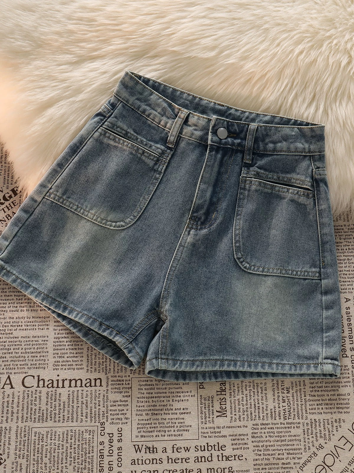 [Free shipping insurance] Sweet and spicy style denim shorts for women high waist slim retro niche straight wide leg hot pants trend