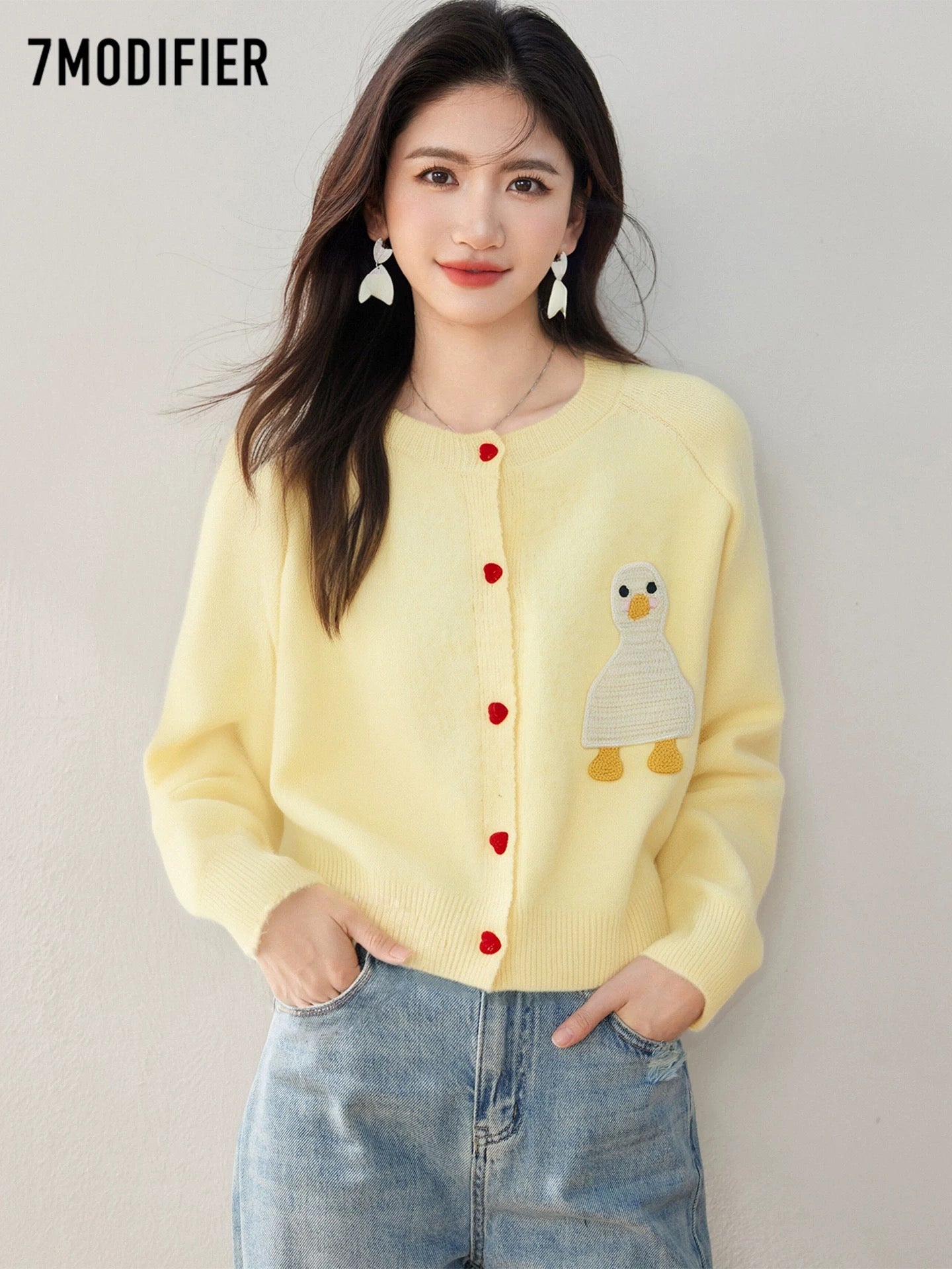 La Chapelle 7M 2025 autumn fashion cartoon pattern love button design long-sleeved knitted sweater top for women