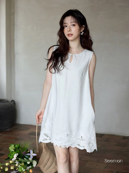 Ximeng 2026 New Summer Korean-Style Sleeveless Jacquard Mini Dress – Loose, Slimming, White, Elegant