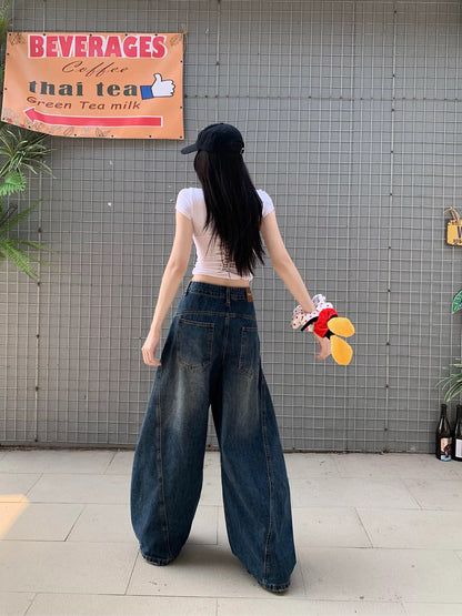 American retro distressed wide-leg jeans for women, autumn 2025 new style, loose fit, slimming, versatile high-waisted pants