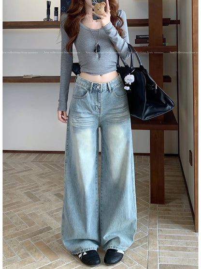Petite women's American retro pocket embroidered jeans, autumn 2025 new style, high-waisted, loose wide-leg pants.