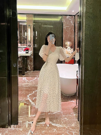 BETTER LS Ladylike v-neck polka-dot dress puff-sleeved pleated chiffon long dress French tea break dress