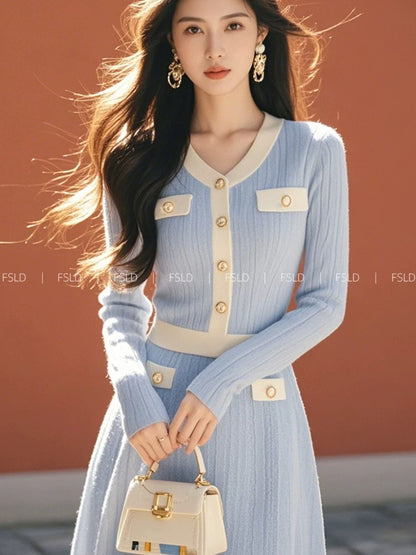 Korean atmosphere outfit, super good-looking and elegant, blue fragrant style knitted dress 2024 new style for women in autumn