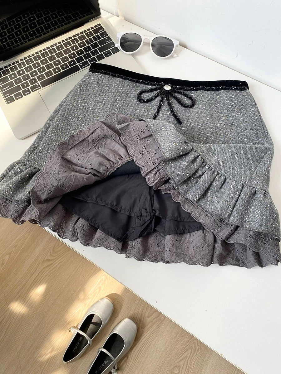 Ruffled high-waisted anti-exposure sequined A-line skirt for women, 2025 winter new Korean style black short skirt