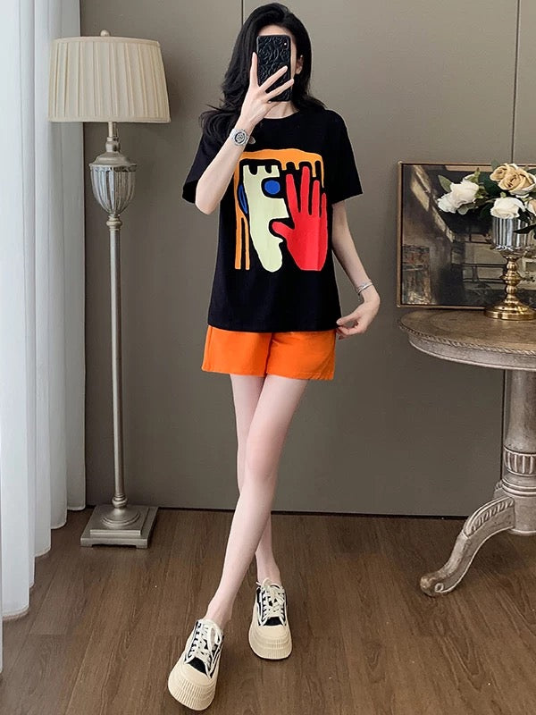 Loose and slim Korean casual sports suit for women 2025 summer fashion trend black short-sleeved shorts two-piece suit