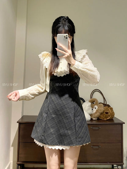 Long-sleeved version ~ Yuri retro plaid dress, elegant skirt with lace trim and a fitted waist, perfect for autumn.