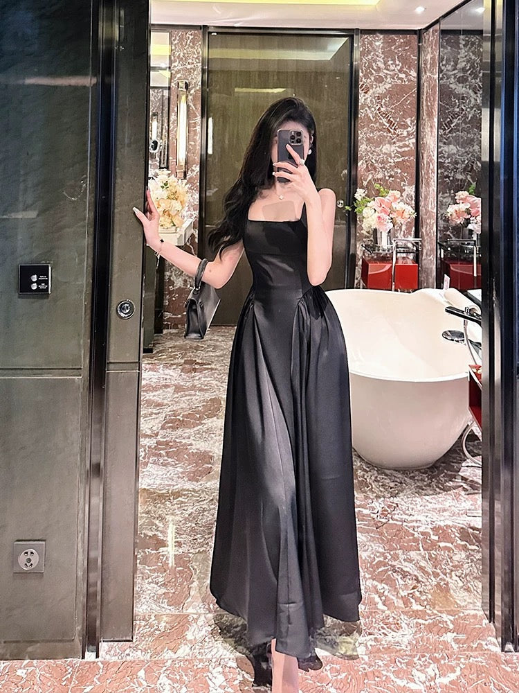 High-end temperament French suspender dress for women summer 2024 new Hepburn style black slimming long skirt with large swing skirt