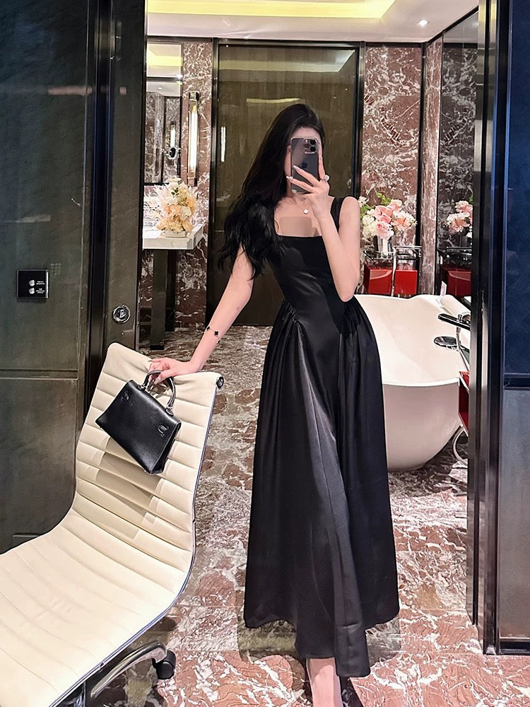 High-end temperament French suspender dress for women summer 2024 new Hepburn style black slimming long skirt with large swing skirt