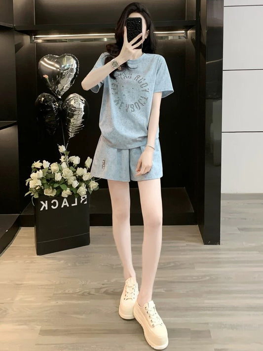 2025 Summer Comfortable Lazy Style Leisure Sports Suit Women's Fashionable Age-Reducing Slim Short-sleeved T-shirt Shorts Two-piece Set