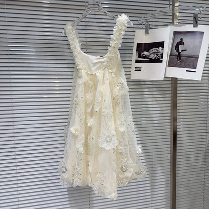 Internet celebrity style 2025 summer new style sweet small fragrance style sequin embroidered flower fluffy mesh outer lining dress