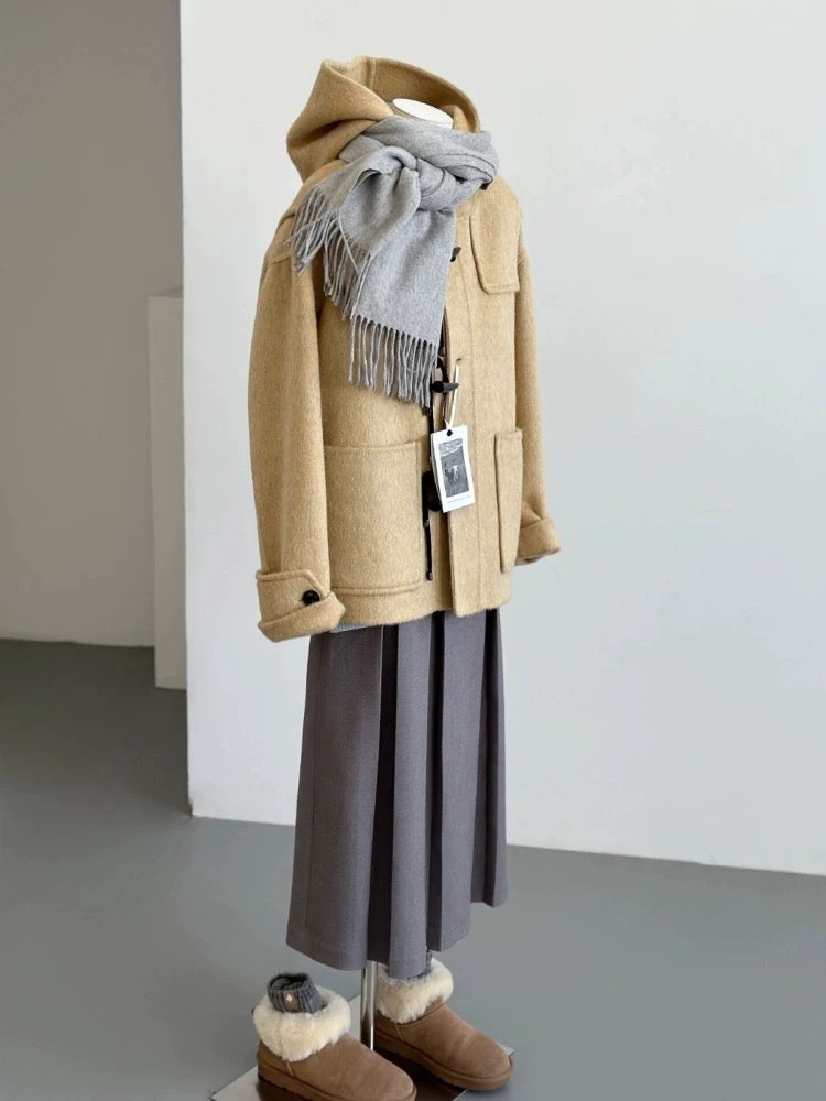 High-end rich daughter's age-reducing temperament coat winter loose hooded yellow woolen short coat for small women