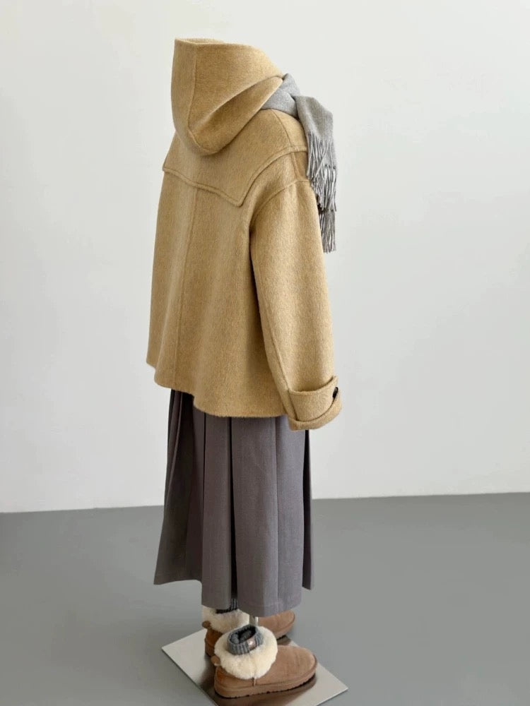 High-end rich daughter's age-reducing temperament coat winter loose hooded yellow woolen short coat for small women
