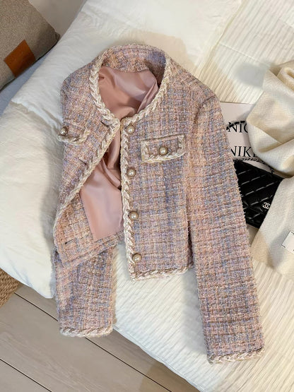 Women's exquisite mauve-pink tweed short jacket—a stylish, versatile "-style" piece for Autumn/Winter 2026.