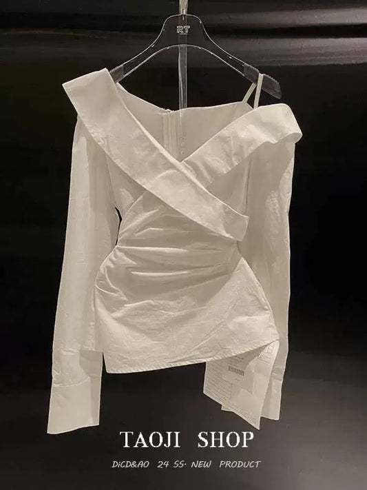 Careful oblique shoulder white long-sleeved shirt for women 2025 spring and summer design temperament waist slimming off-shoulder top