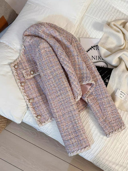 Women's exquisite mauve-pink tweed short jacket—a stylish, versatile "-style" piece for Autumn/Winter 2026.