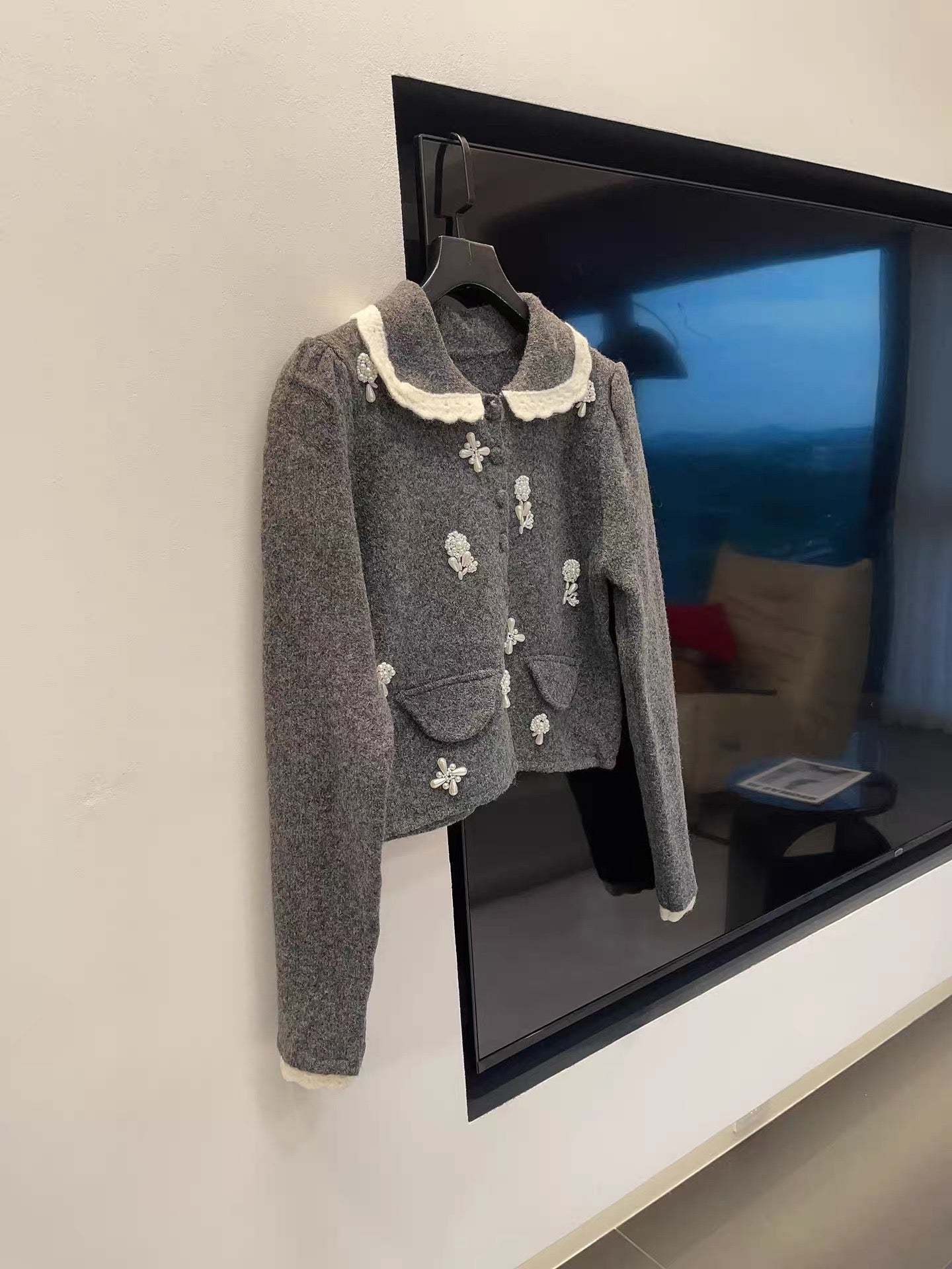 JULY START Shenzhen European Style ~ Heavy-duty beaded Peter Pan collar youthful long-sleeved knitted cardigan sweater coat