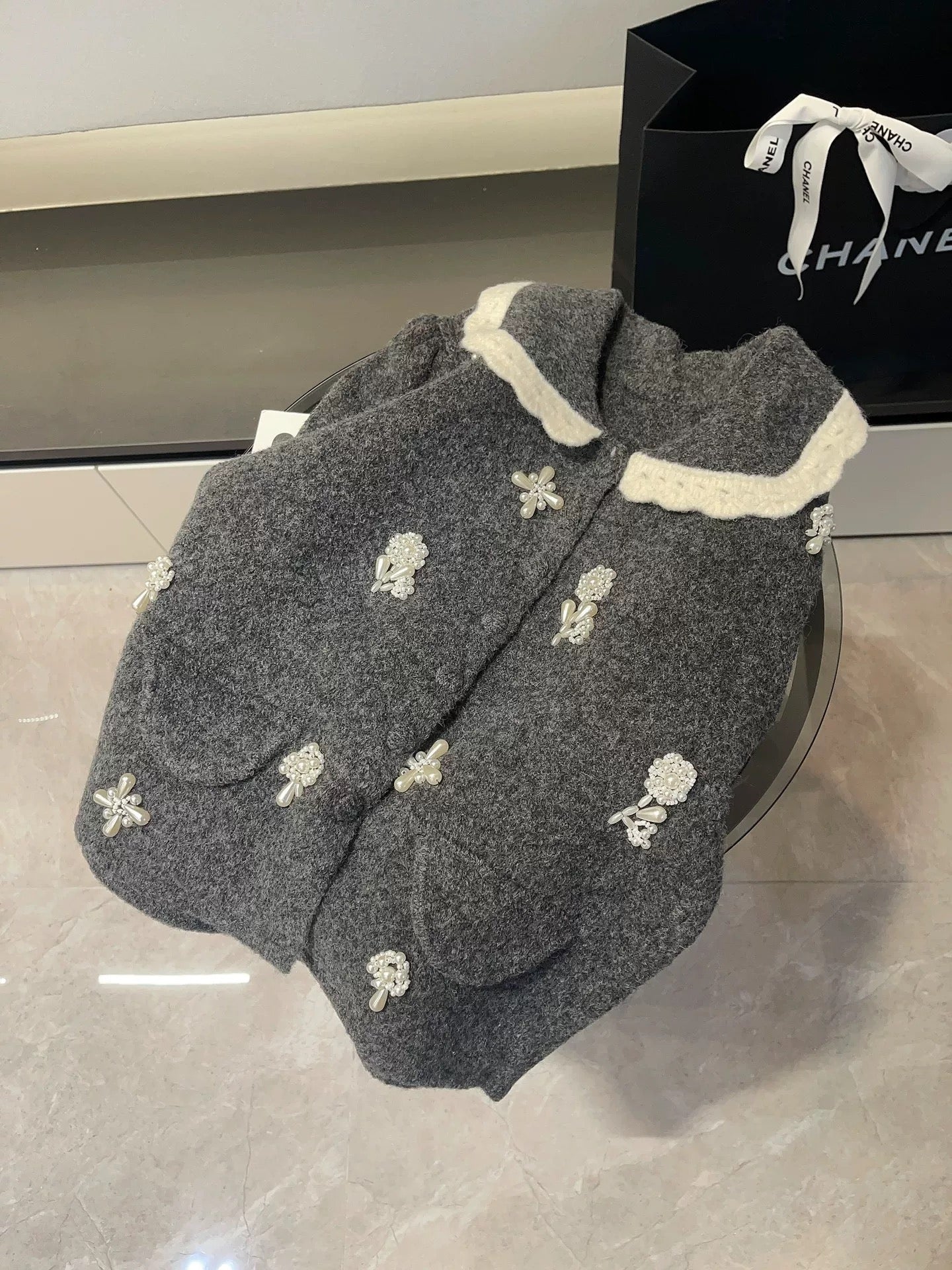 JULY START Shenzhen European Style ~ Heavy-duty beaded Peter Pan collar youthful long-sleeved knitted cardigan sweater coat