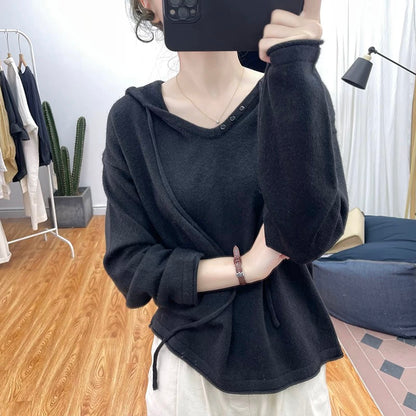 Spring and autumn soft and glutinous design small V-neck hooded sweater women's age-reducing top 2025 new Korean bottoming sweater