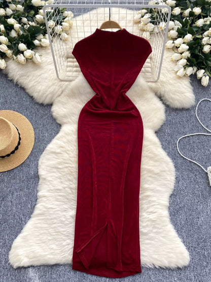 A sophisticated and elegant midi dress with a goddess-like aura, featuring subtle pleats that accentuate the waist and create a slimming effect. A European-style long bodycon dress.