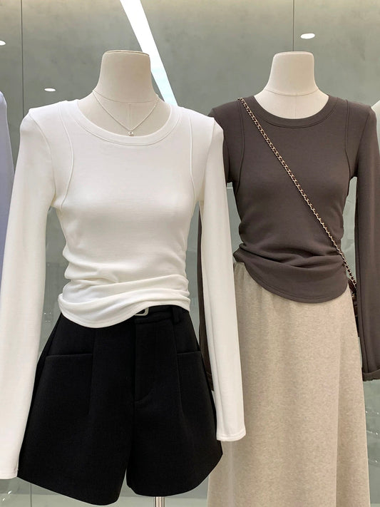 An indispensable item for your wardrobe~ Simple, everyday basic solid color all-match round neck long-sleeved T-shirt