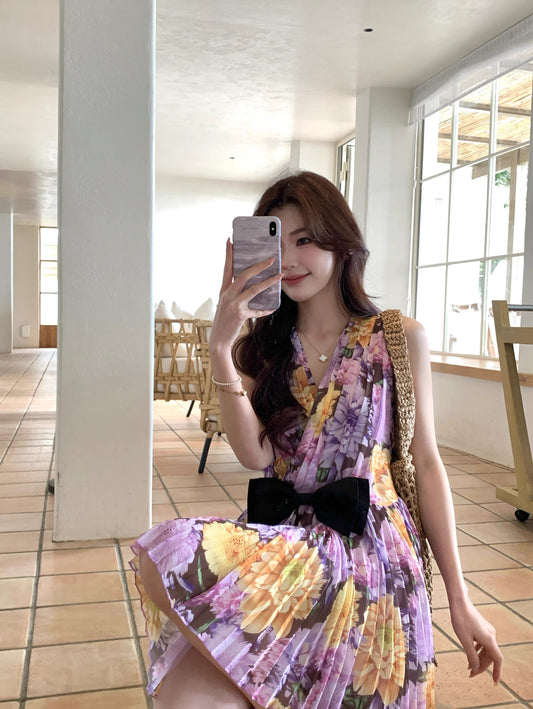 Syeee Sunflower Pleated Dress with Bow and Purple Floral Design - Spring/Summer - Slimming, Flowing, and Elegant V-Neck Dress